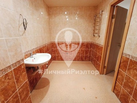 3-к квартира, 10/10 эт., 101м²