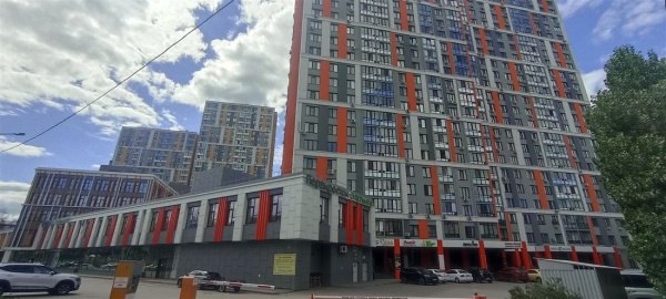 1-к квартира, 18/25 эт., 37м²