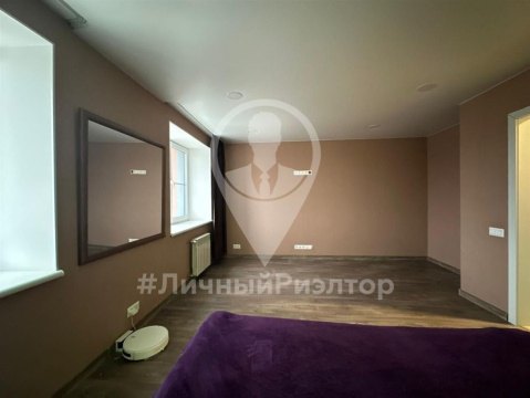 2-к квартира, 10/10 эт., 60м²