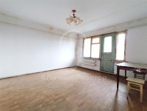 3-к квартира, 1/3 эт., 57м²