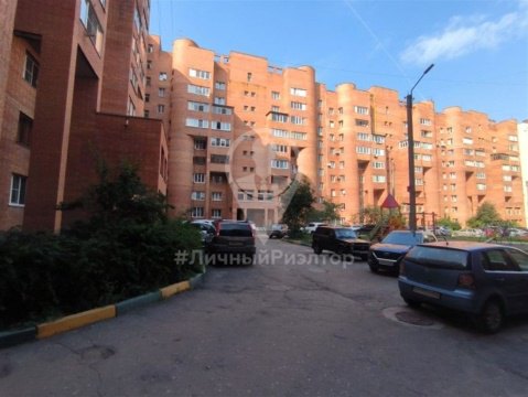 1-к квартира, 1/9 эт., 53м²