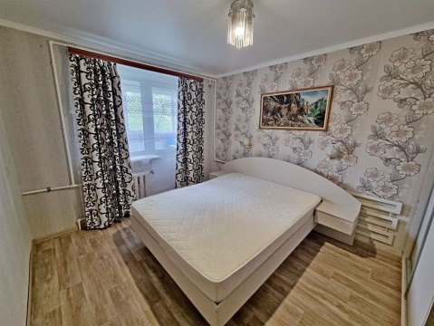 3-к квартира, 5/6 эт., 59м²