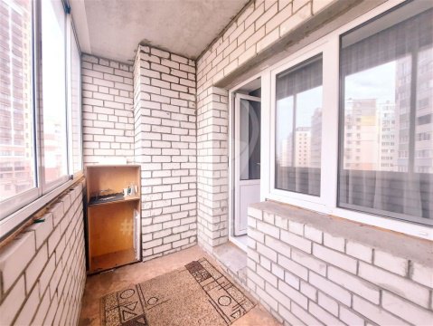 2-к квартира, 4/10 эт., 56м²