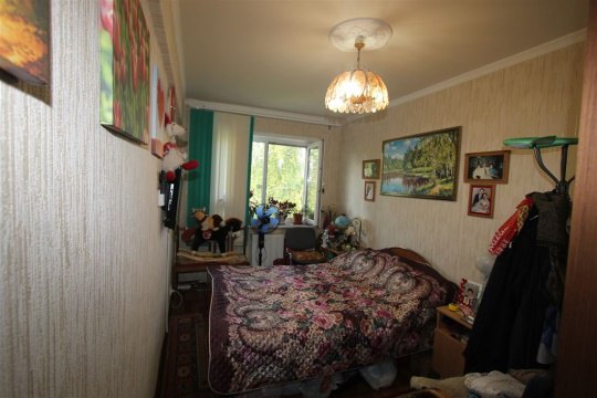 3-к квартира, 5/5 эт., 59м²