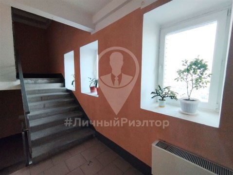 1-к квартира, 3/10 эт., 46м²