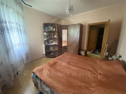 2-к квартира, 2/6 эт., 64м²