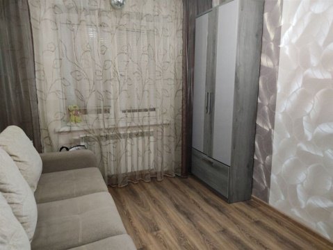 2-к квартира, 1/18 эт., 58м²