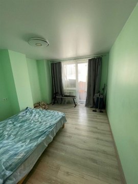 2-к квартира, 4/7 эт., 70м²