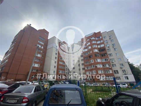 4-к квартира, 3/9 эт., 100м²