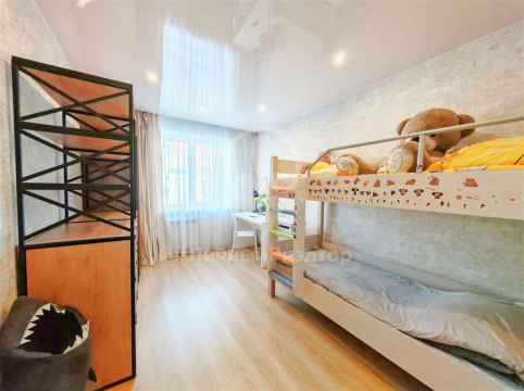 2-к квартира, 2/10 эт., 48м²