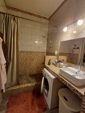 1-к квартира, 7/25 эт., 61м²