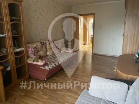 1-к квартира, 4/10 эт., 40м²