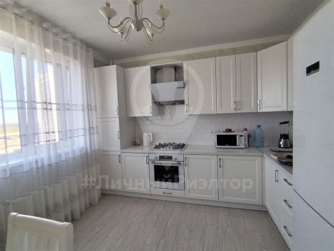 2-к квартира, 13/15 эт., 58м²