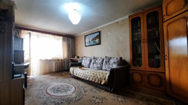 2-к квартира, 4/5 эт., 60м²