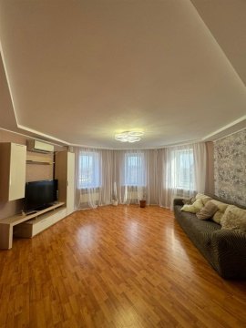 3-к квартира, 4/5 эт., 72м²