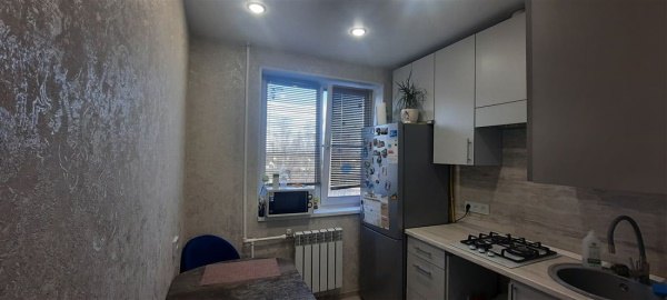 2-к квартира, 4/5 эт., 42м²