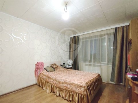 1-к квартира, 3/10 эт., 40м²