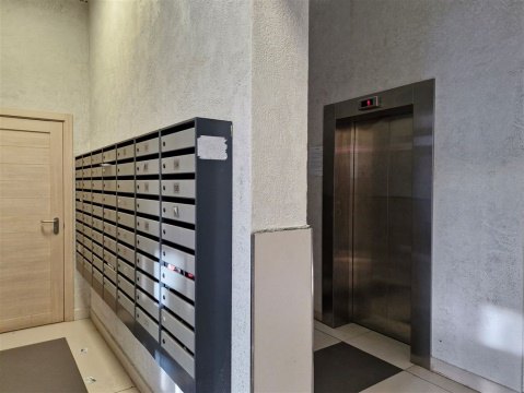 2-к квартира, 4/23 эт., 63м²