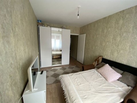 2-к квартира, 4/16 эт., 56м²