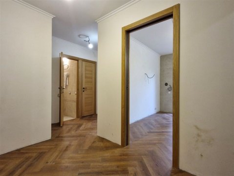 2-к квартира, 3/9 эт., 54м²