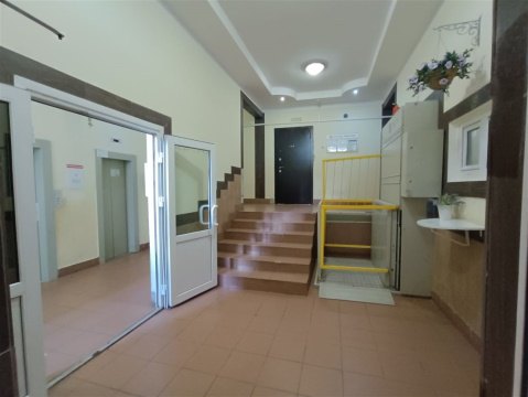 1-к квартира, 7/18 эт., 38м²