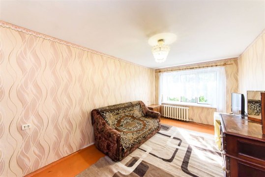 2-к квартира, 5/5 эт., 47м²