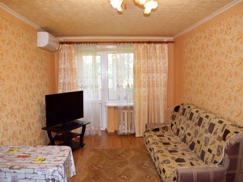 3-к квартира, 4/5 эт., 54м²