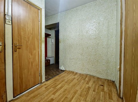 2-к квартира, 2/12 эт., 50м²