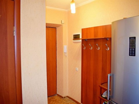 3-к квартира, 4/5 эт., 54м²