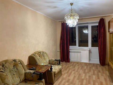 2-к квартира, 5/5 эт., 40м²