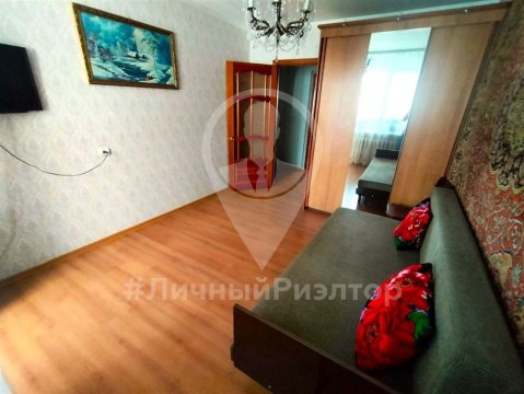 3-к квартира, 4/5 эт., 71м²