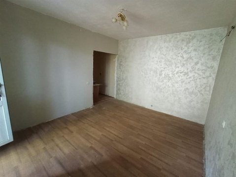 2-к квартира, 3/10 эт., 47м²