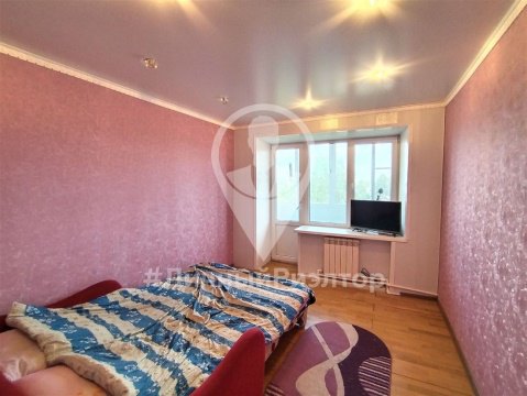 4-к квартира, 5/5 эт., 60м²