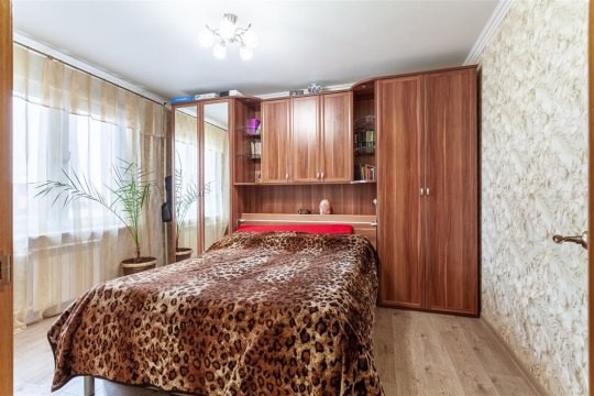 4-к квартира, 13/17 эт., 91м²