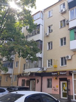 2-к квартира, 4/5 эт., 42м²