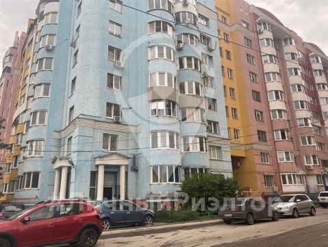 1-к квартира, 4/10 эт., 40м²