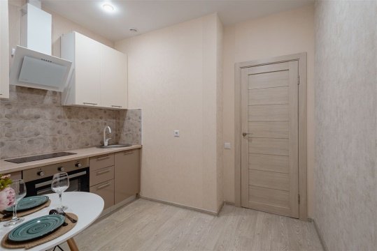 2-к квартира, 16/25 эт., 57м²