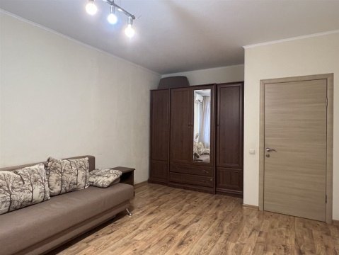 2-к квартира, 2/9 эт., 86м²