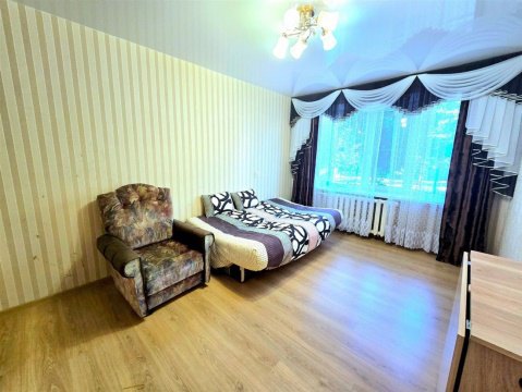 2-к квартира, 1/5 эт., 47м²