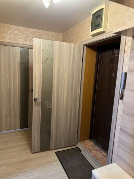 2-к квартира, 10/10 эт., 55м²