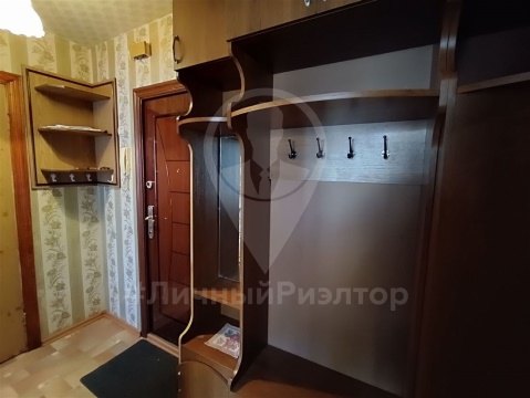 2-к квартира, 4/5 эт., 30м²