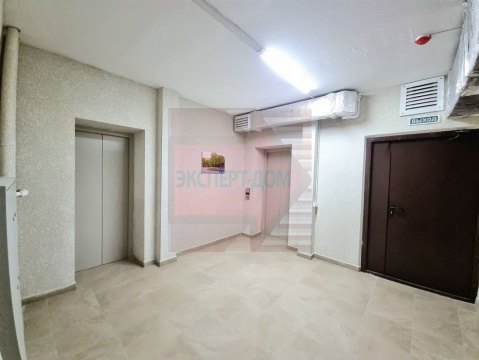 2-к квартира, 7/17 эт., 75м²