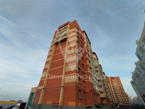 1-к квартира, 3/10 эт., 46м²