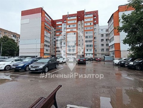 3-к квартира, 10/10 эт., 101м²