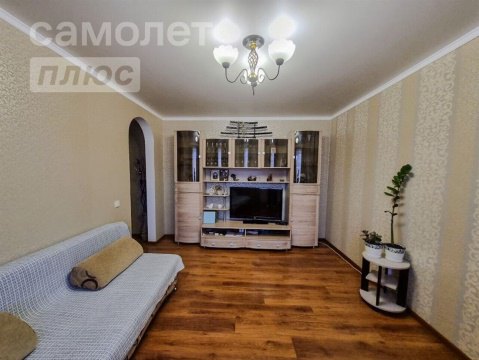 2-к квартира, 3/3 эт., 47м²