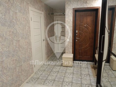 2-к квартира, 6/10 эт., 75м²