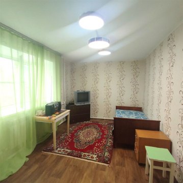 2-к квартира, 1/2 эт., 45м²