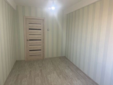 4-к квартира, 6/9 эт., 74м²