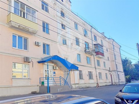 2-к квартира, 4/4 эт., 50м²